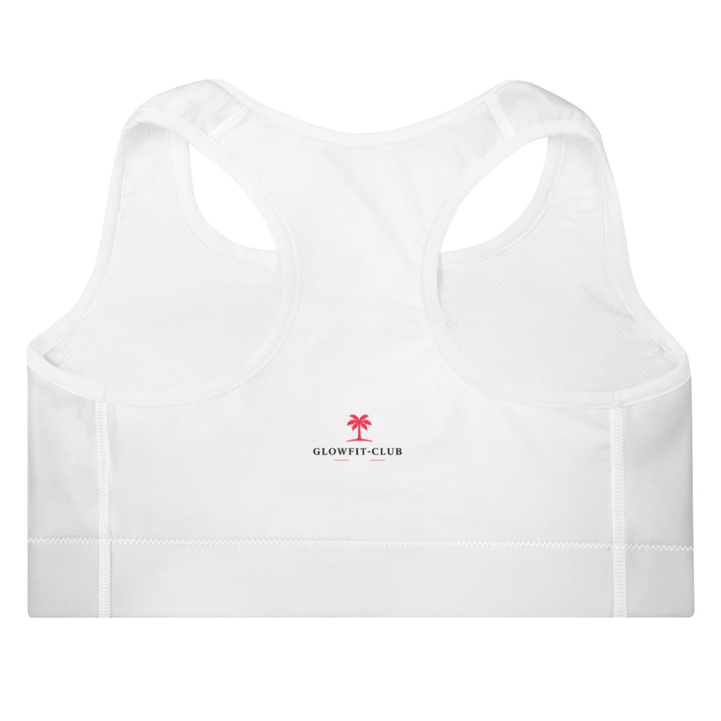 Brassière sport blanche rembourrée, logo GLOWFITCLUB, coutures verticales.