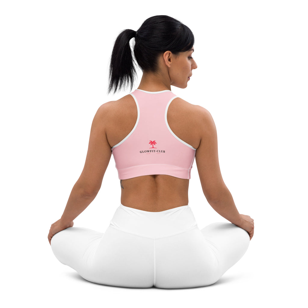 Brassière de sport rembourrée rose, dos nageur avec logo GLOWFIT-CLUB, bords blancs