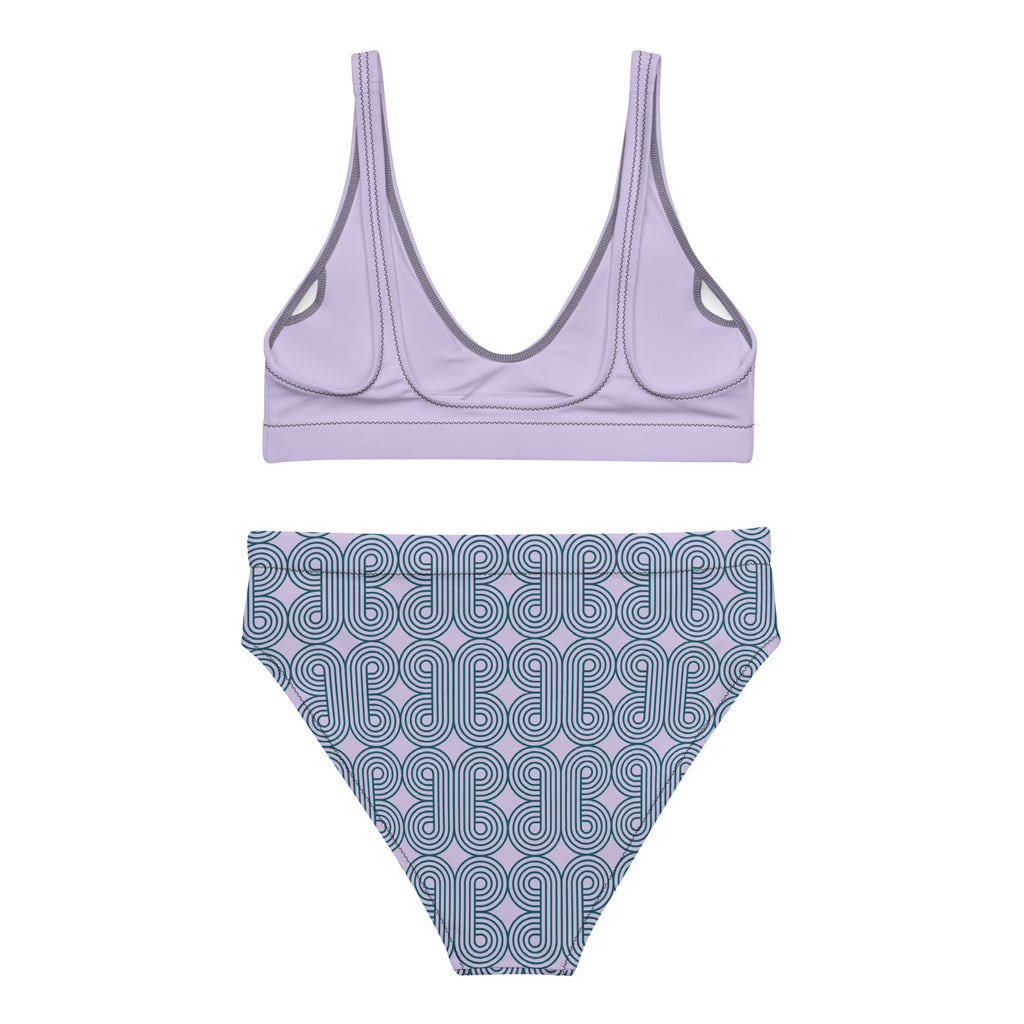 Ensemble de bikini: haut lilas à coutures et bas bleu à motifs courbes