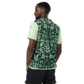 T-shirt homme col rond vert clair motifs baroques verts et beige, manches courtes