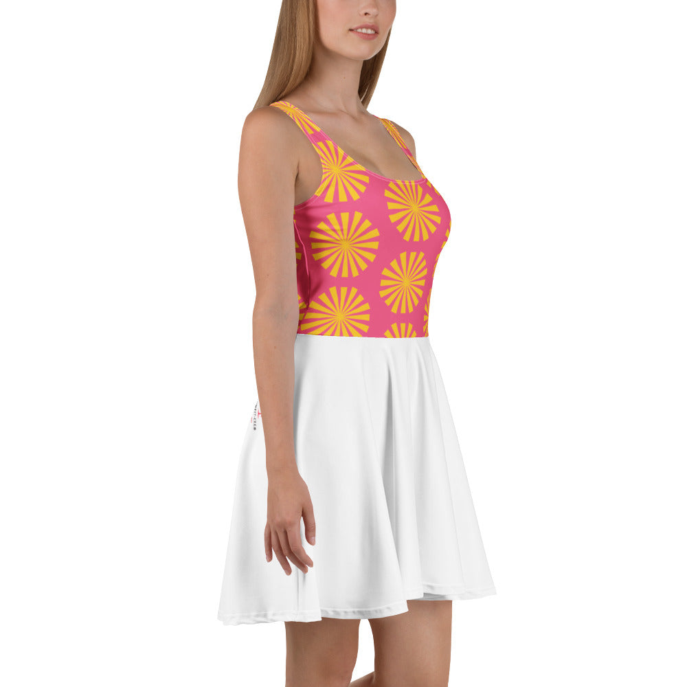 Robe de tennis dos nageur motif rose et jaune, jupe blanche évasée