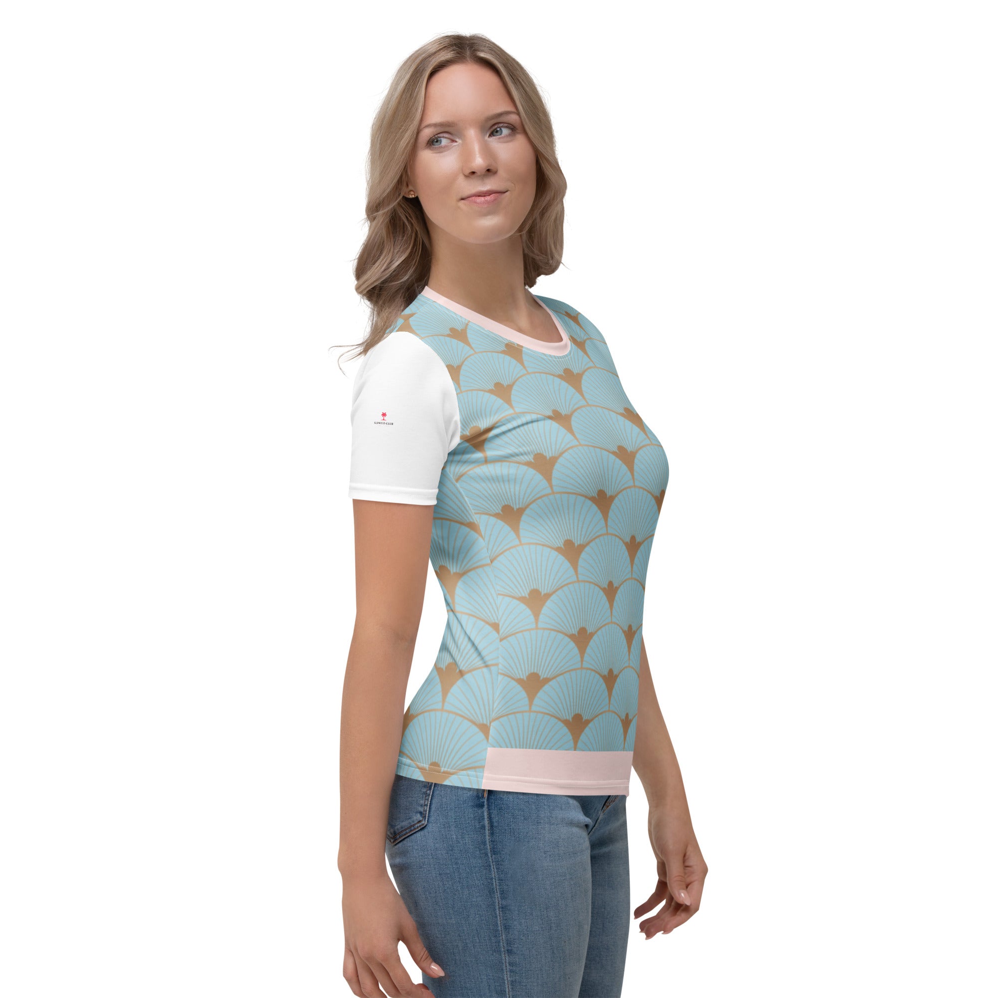 T-shirt femme imprimé éventails bleu, manches blanches, bord rose sur le col