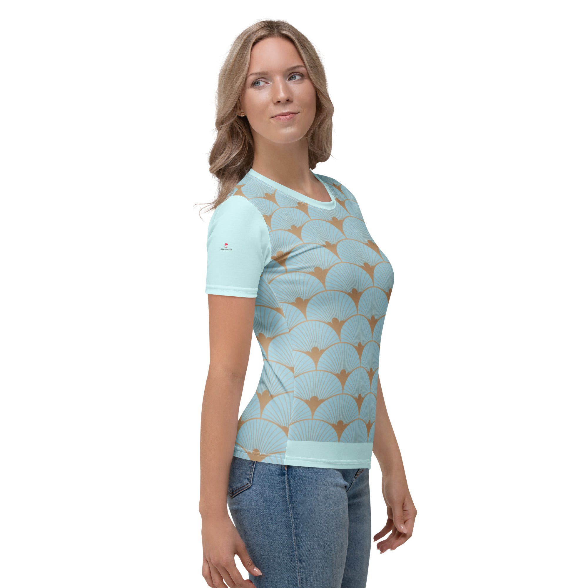 T-shirt femme bleu clair à motif éventails Art déco, vue de côté, col rond.