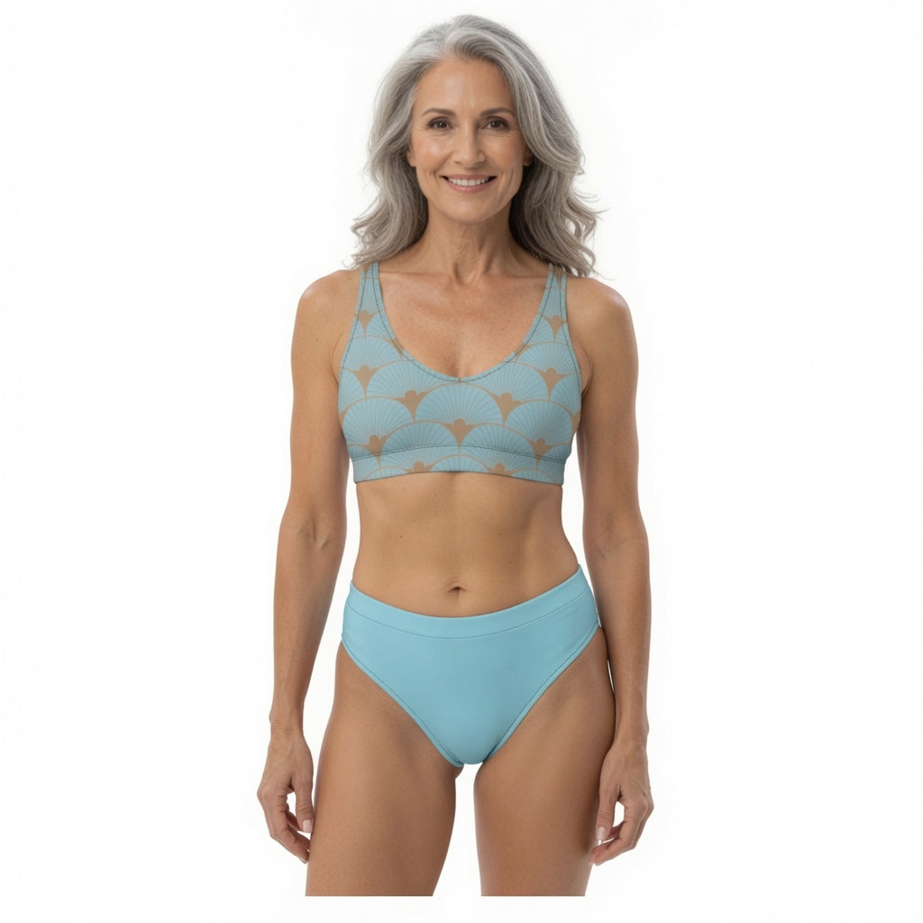Bikini bleu clair motif art déco : haut à bretelles et bas taille mi-haute