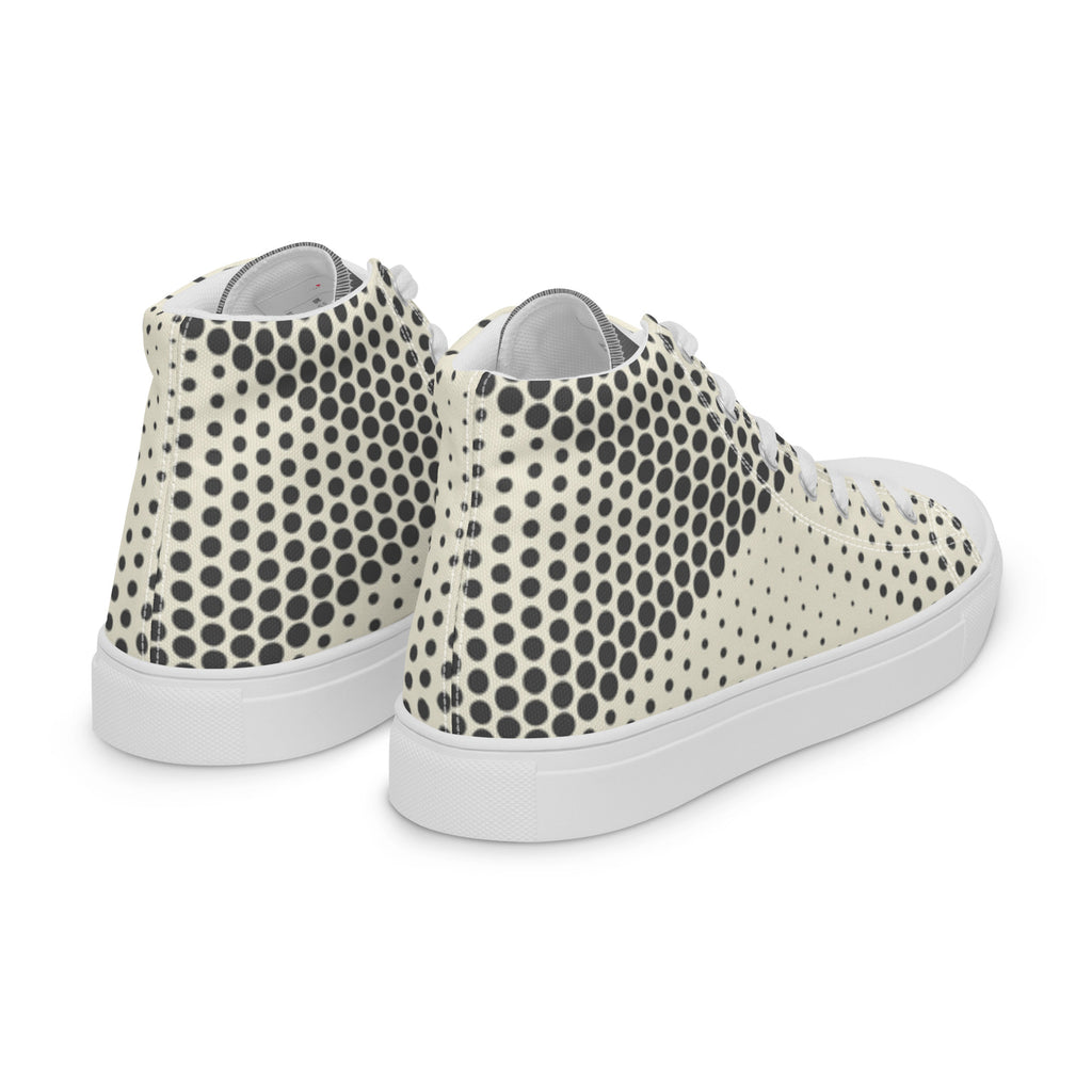 Baskets hautes en toile crème à pois noirs, vue arrière et semelle blanche.